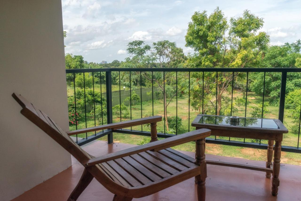 Nice Place Resort Dambulla Exterior foto